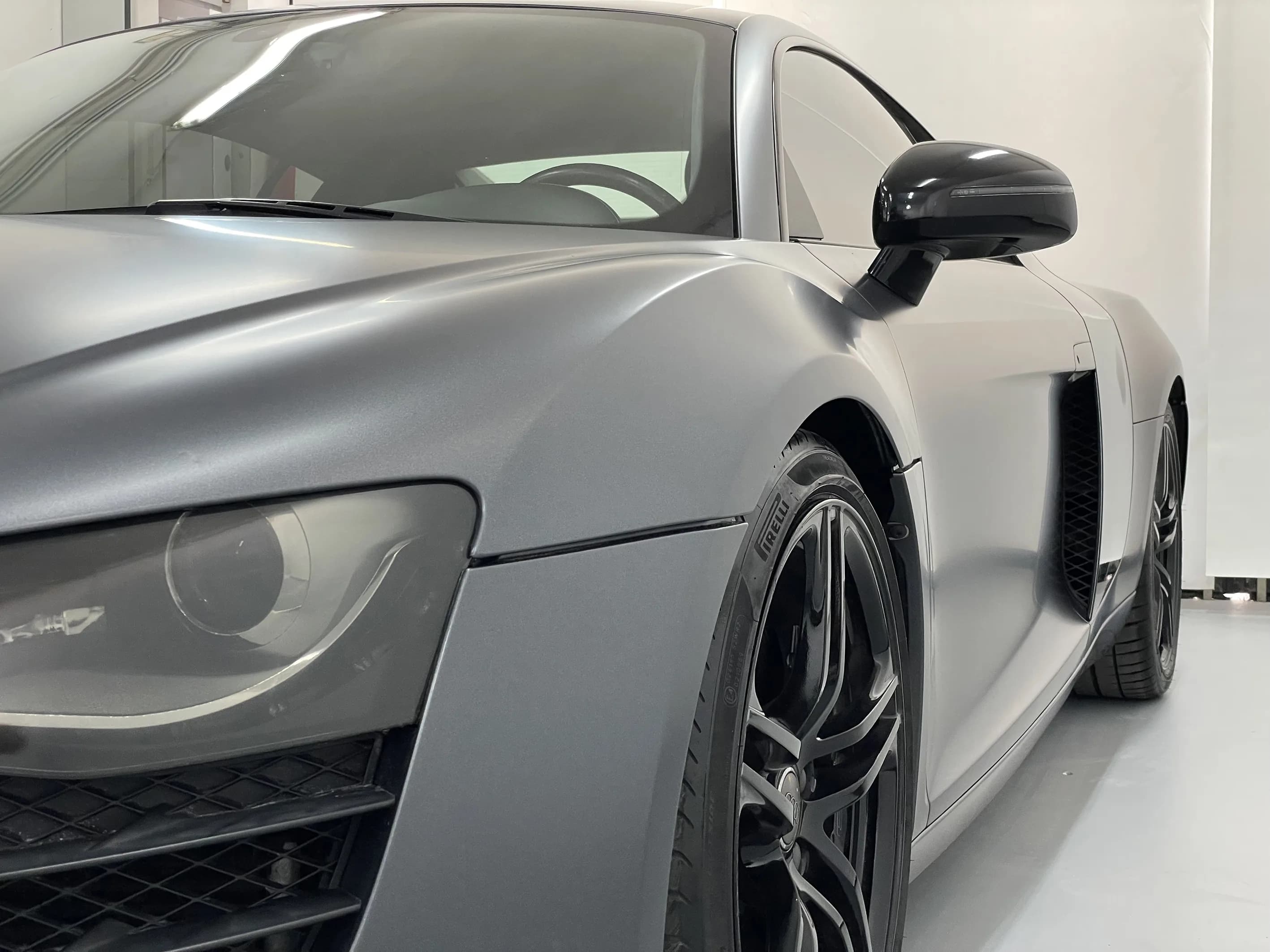 Audi R8 | Wrapping Matte Dark Charcoal