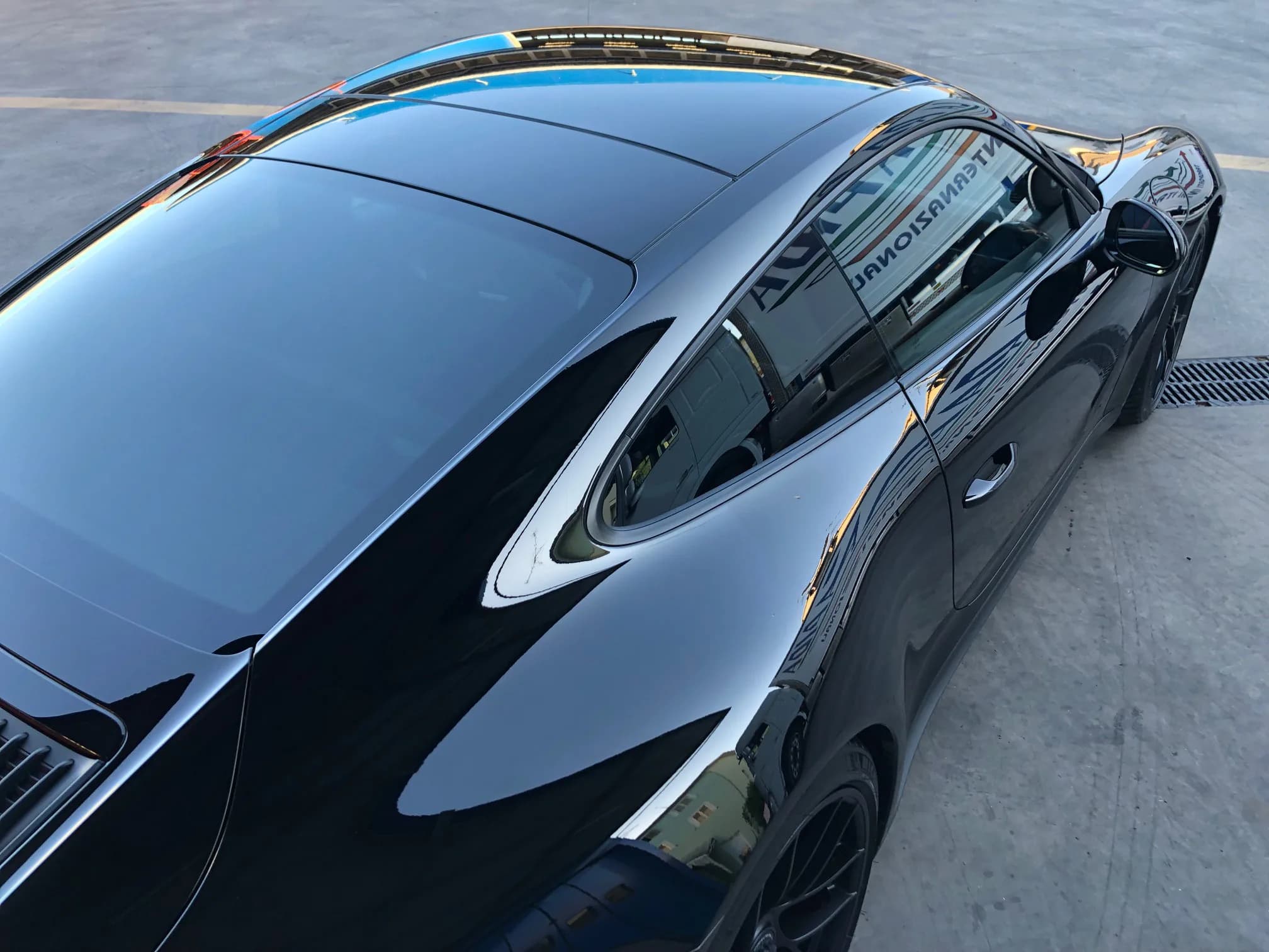 Porsche Carrera 4 GTS - Car Detailing
