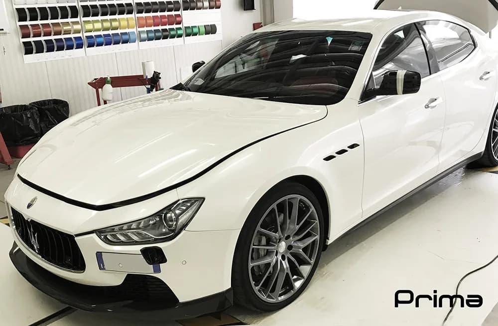 Maserati Ghibli - Wrapping Auto "Deep Ocean Blue"