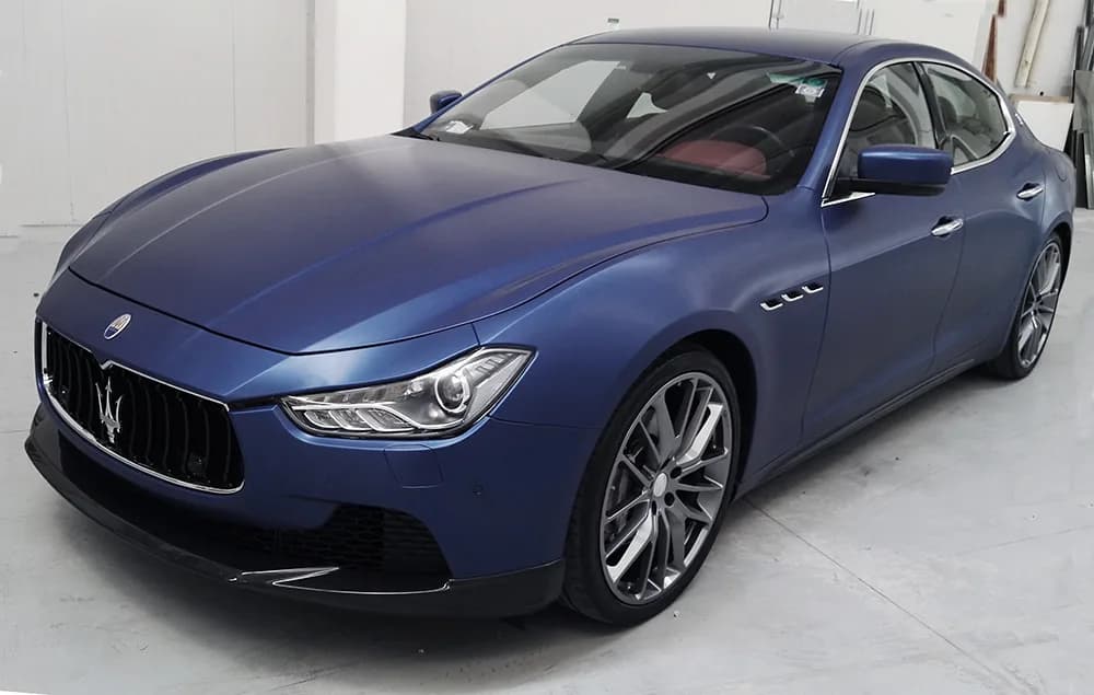 Maserati Ghibli - Wrapping Auto "Deep Ocean Blue"