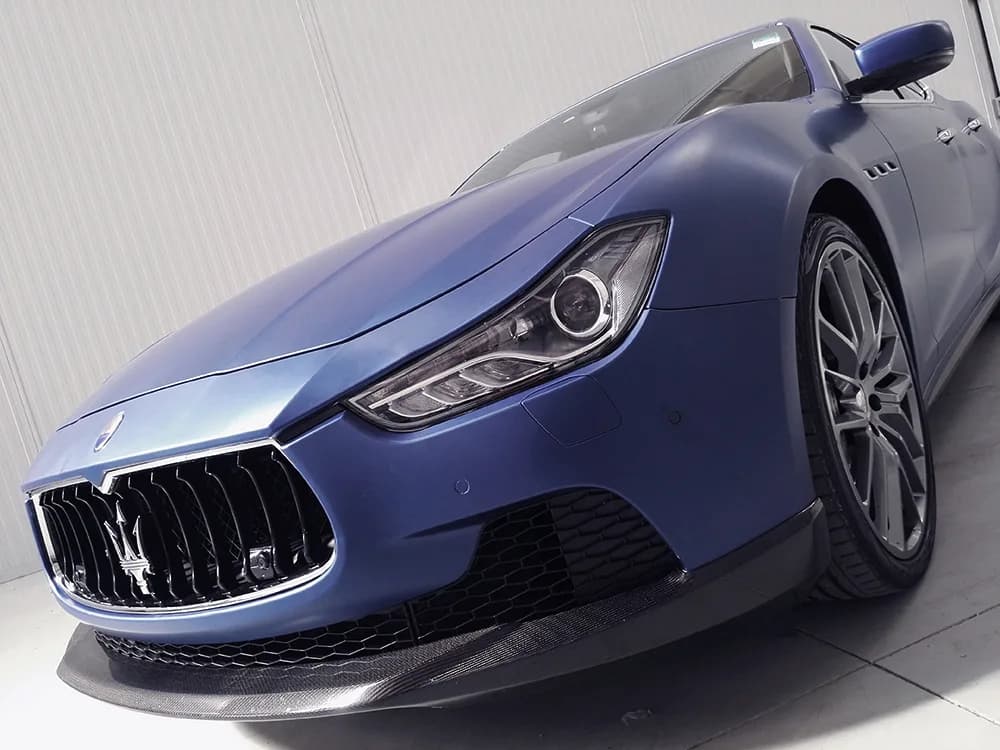 Maserati Ghibli - Wrapping Auto "Deep Ocean Blue"