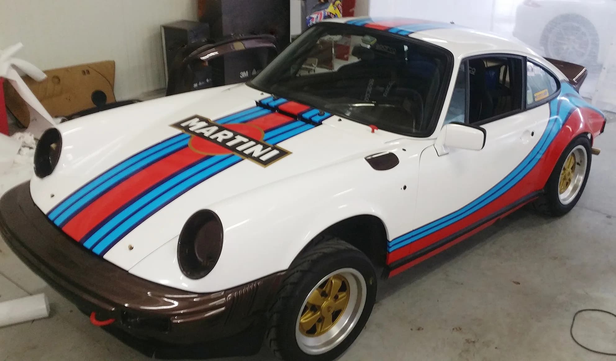 Porsche 911 SC - Car Wrapping replica Martini