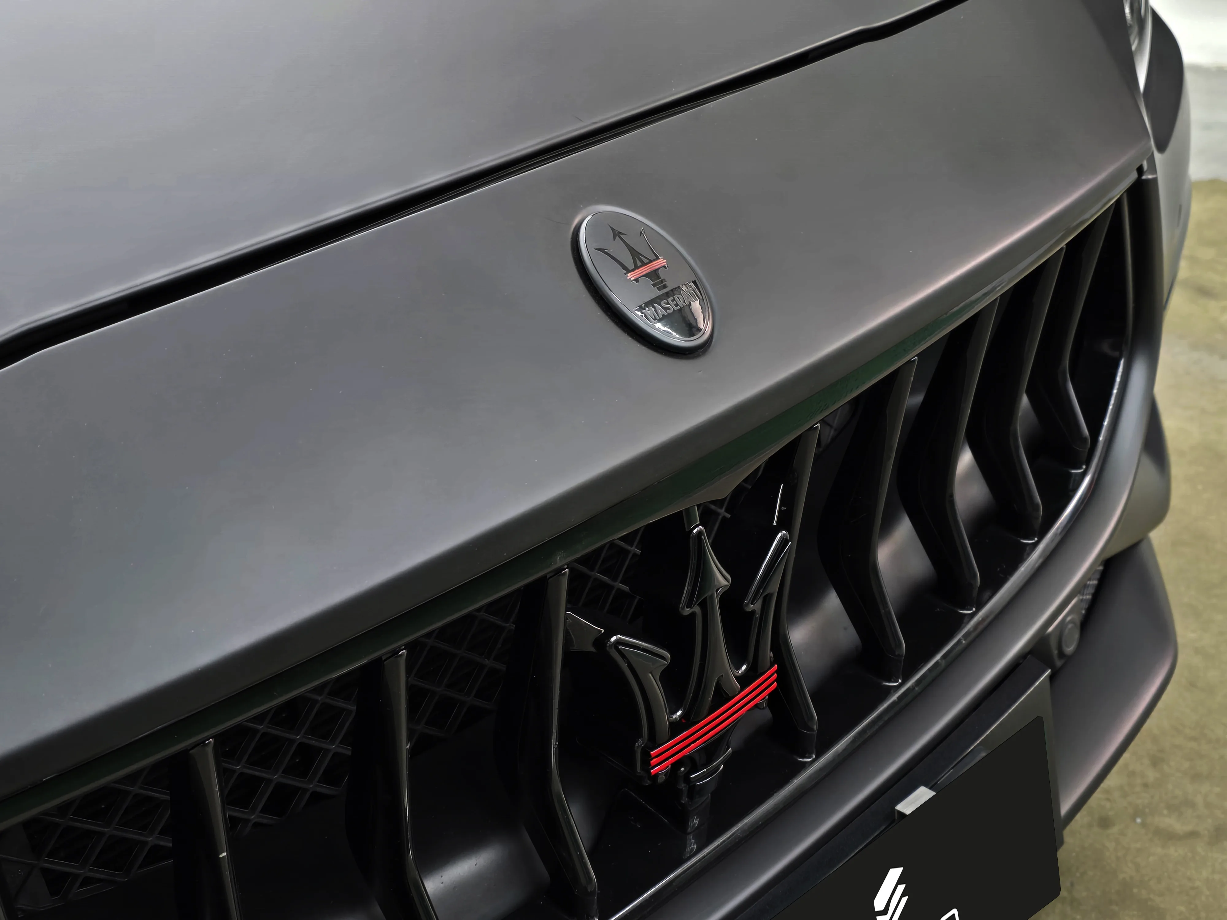 Maserati Ghibli Gransport | Car Wrapping Matte Deep Black