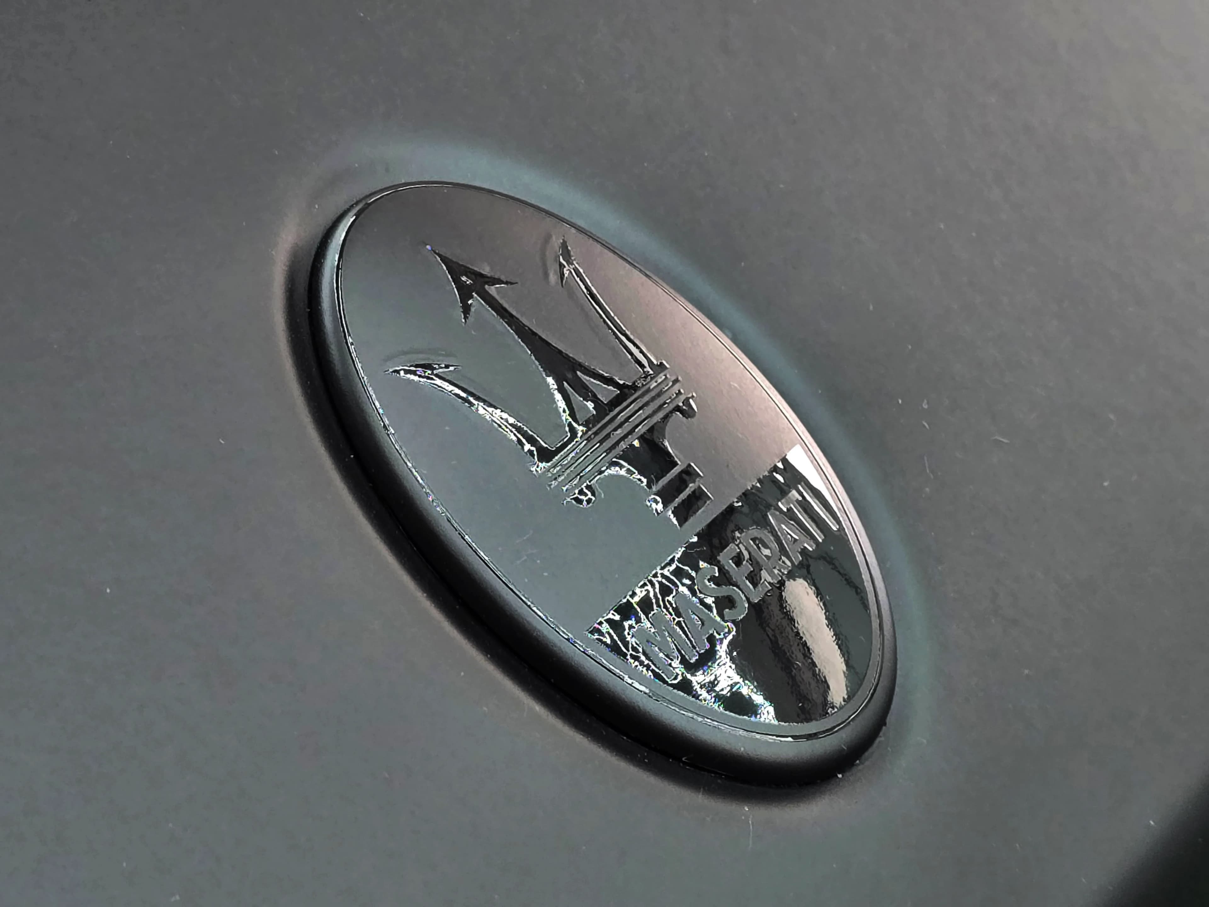 Maserati Levante | Car Wrapping Matte Deep Black