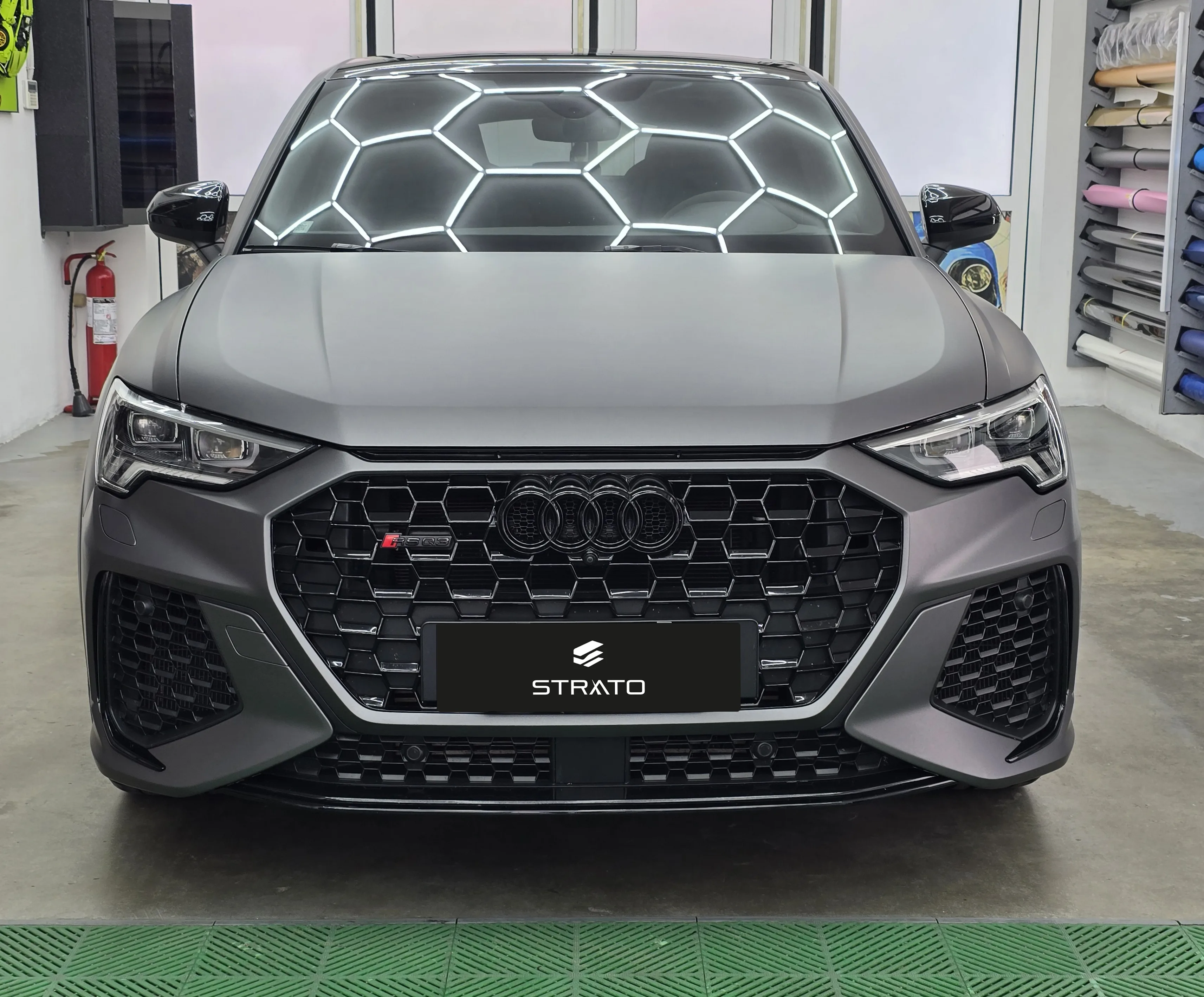 Audi RSQ3 | Wrapping Matte Dark Grey