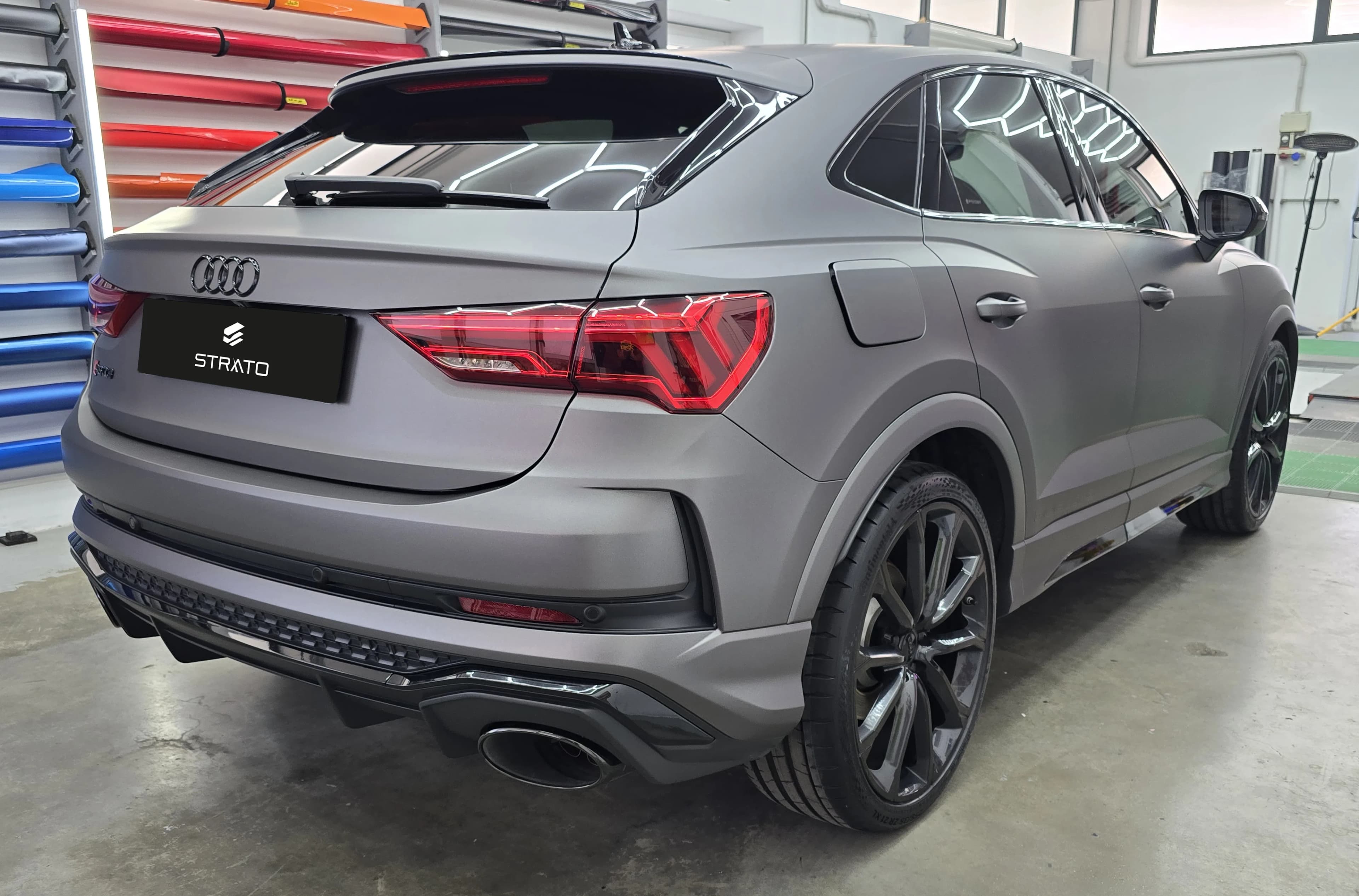 Audi RSQ3 | Wrapping Matte Dark Grey