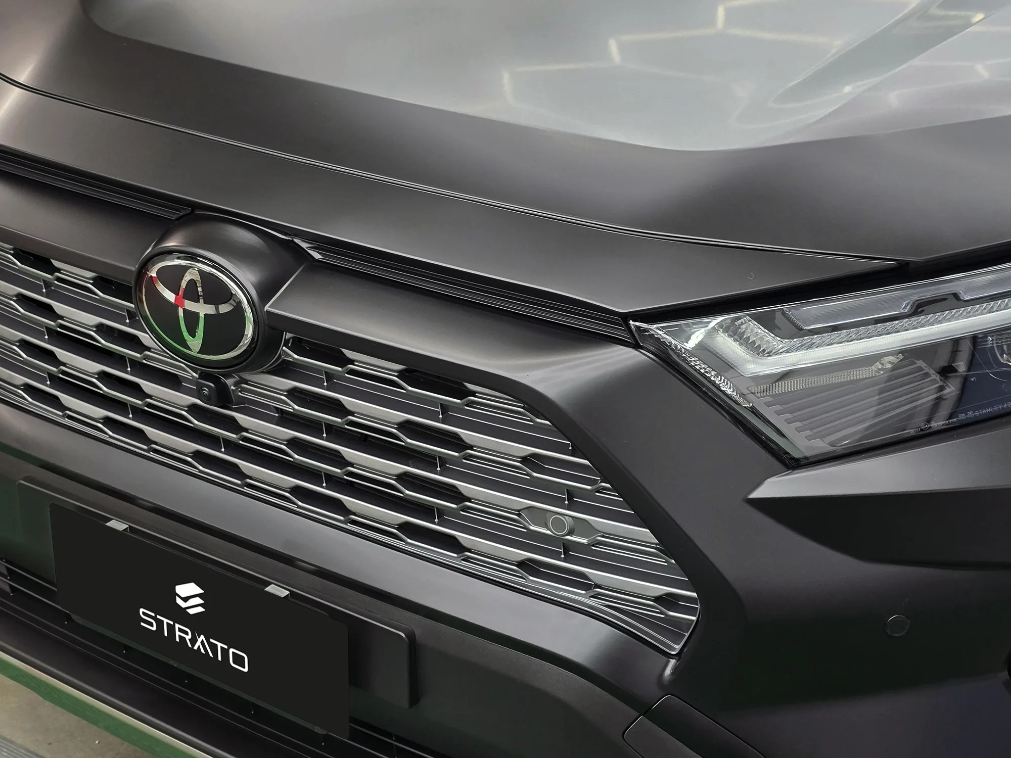 Toyota Rav 4 | Car Wrapping Satin Black