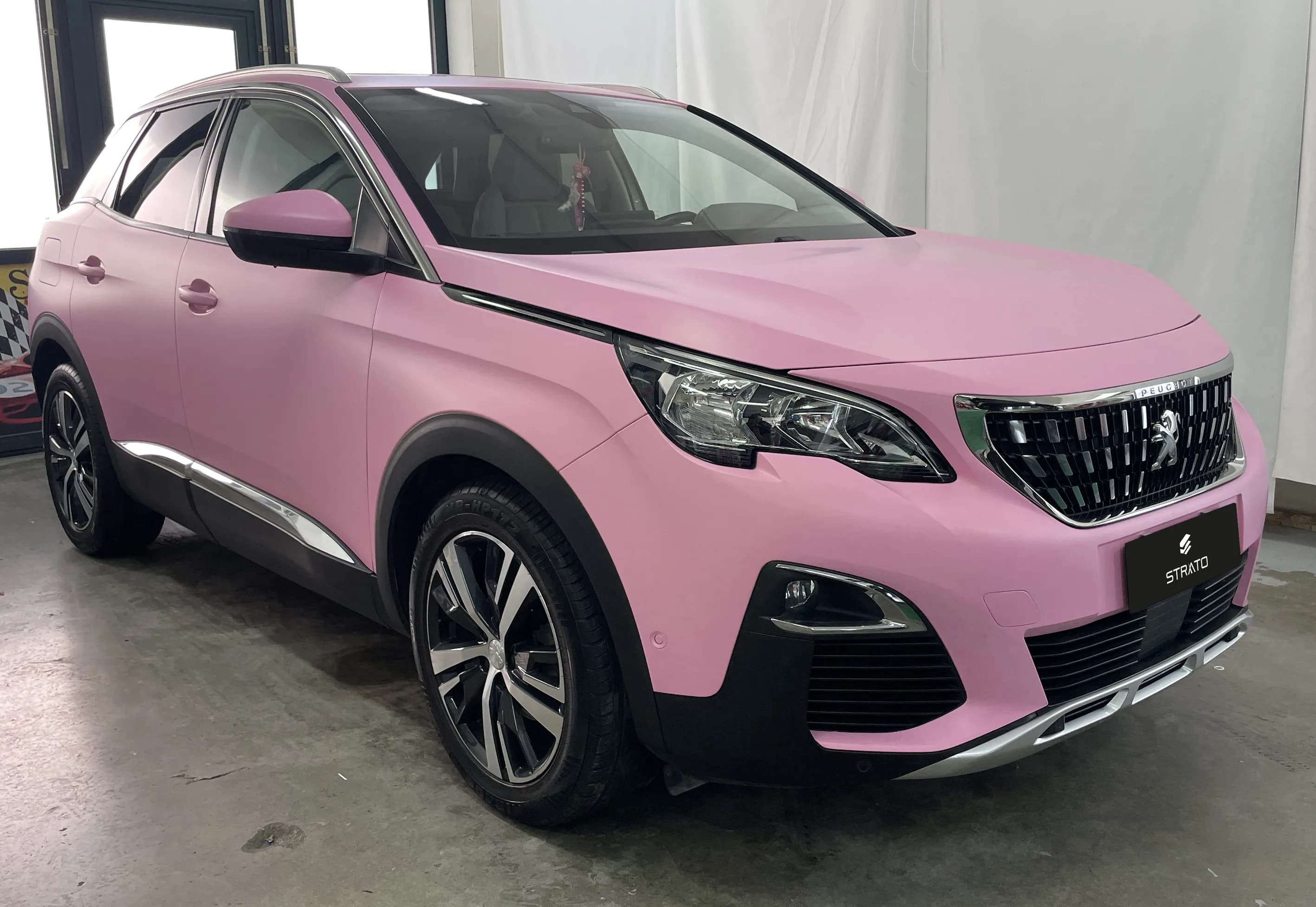 Peugeot  3008 | Satin Kirby Pink