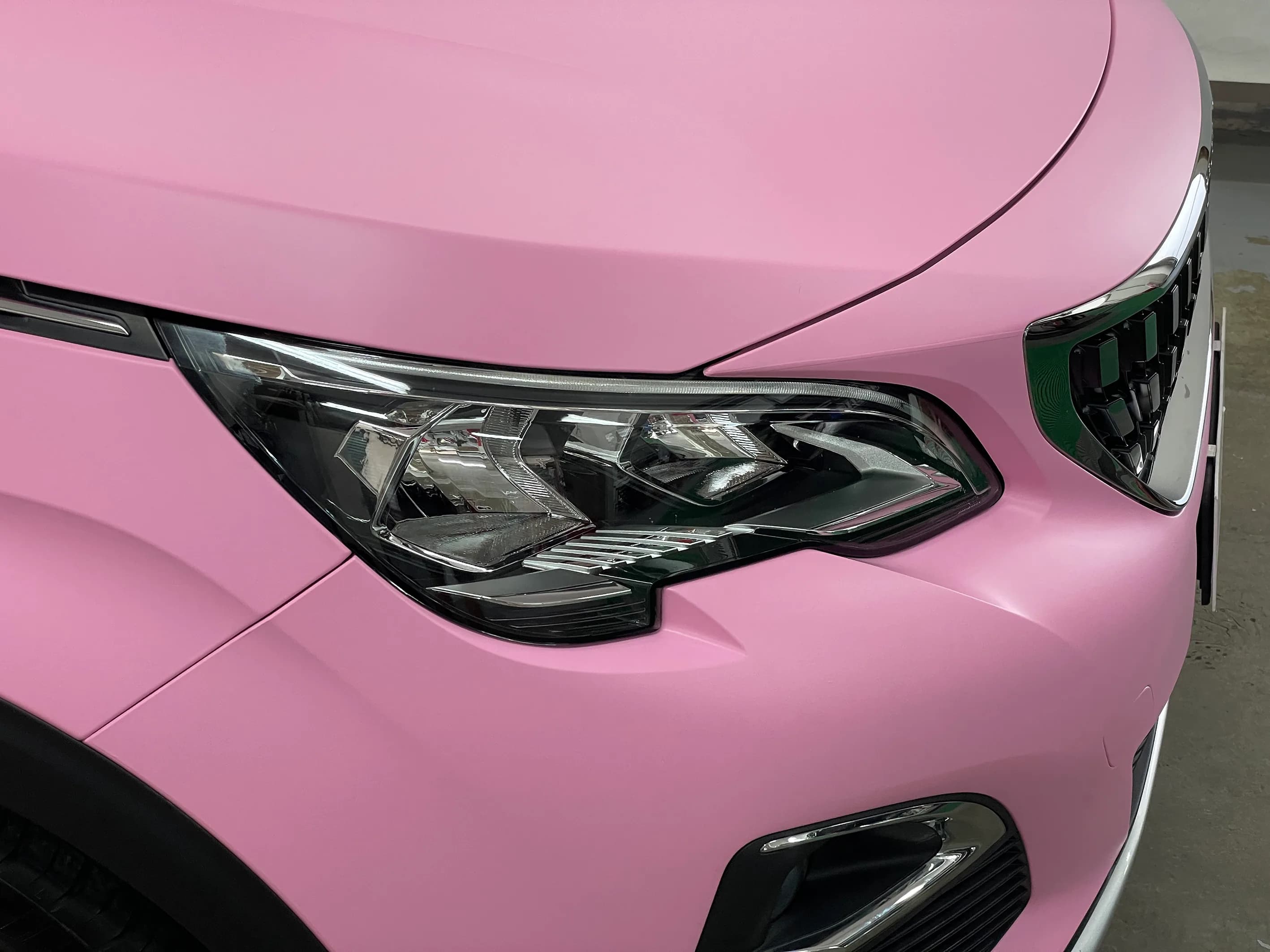 Peugeot  3008 | Satin Kirby Pink