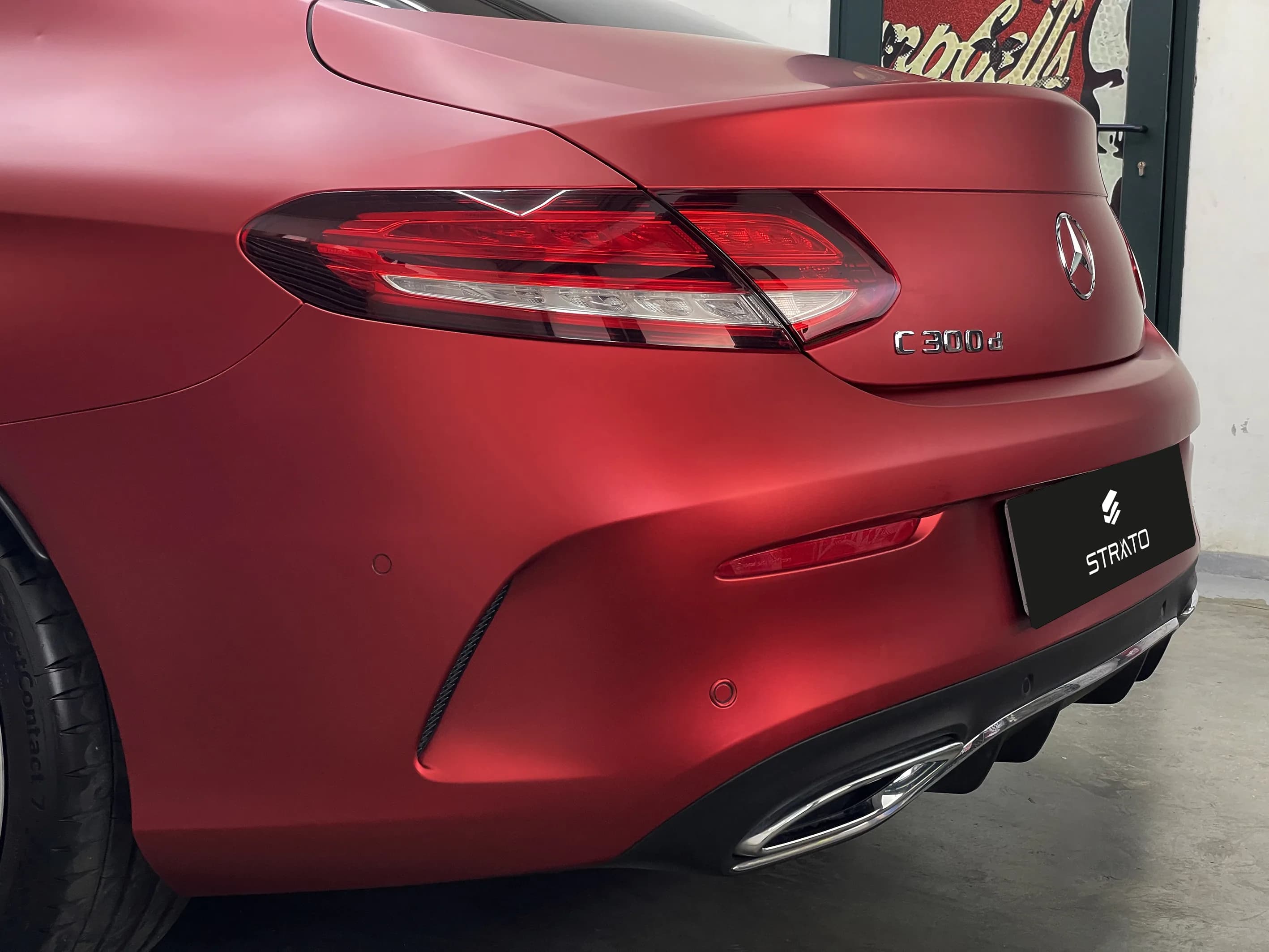 Mercedes Classe C | Wrapping Satin Candy Fire Red