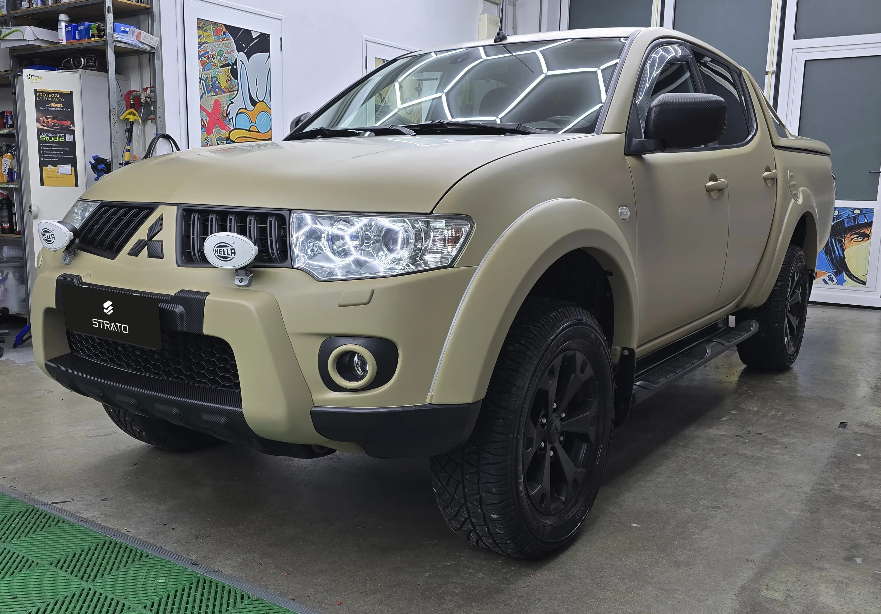 Mitsubishi L200 | Car Wrapping Satin Sandstorm