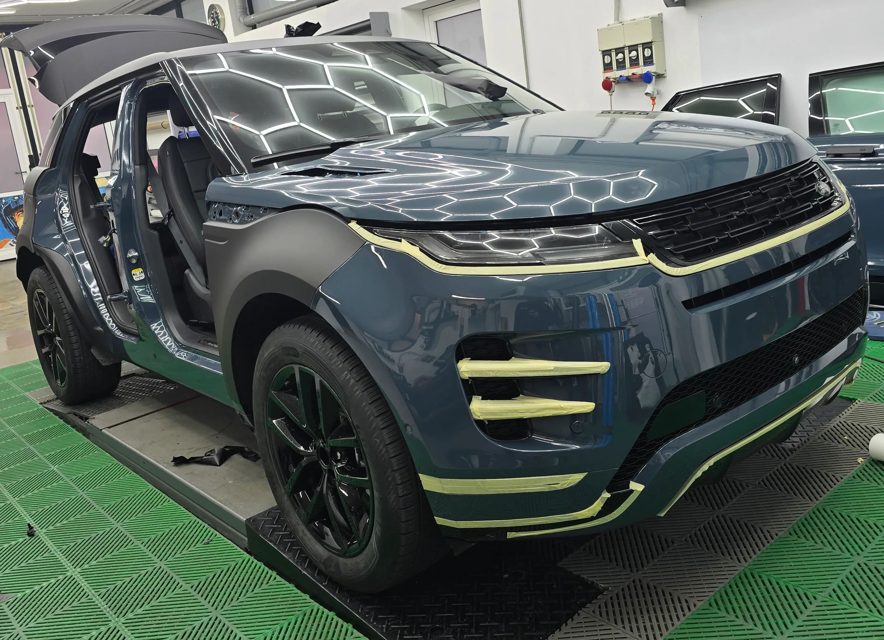 Range Rover Evoque | Wrapping Completo Matte Dark Black