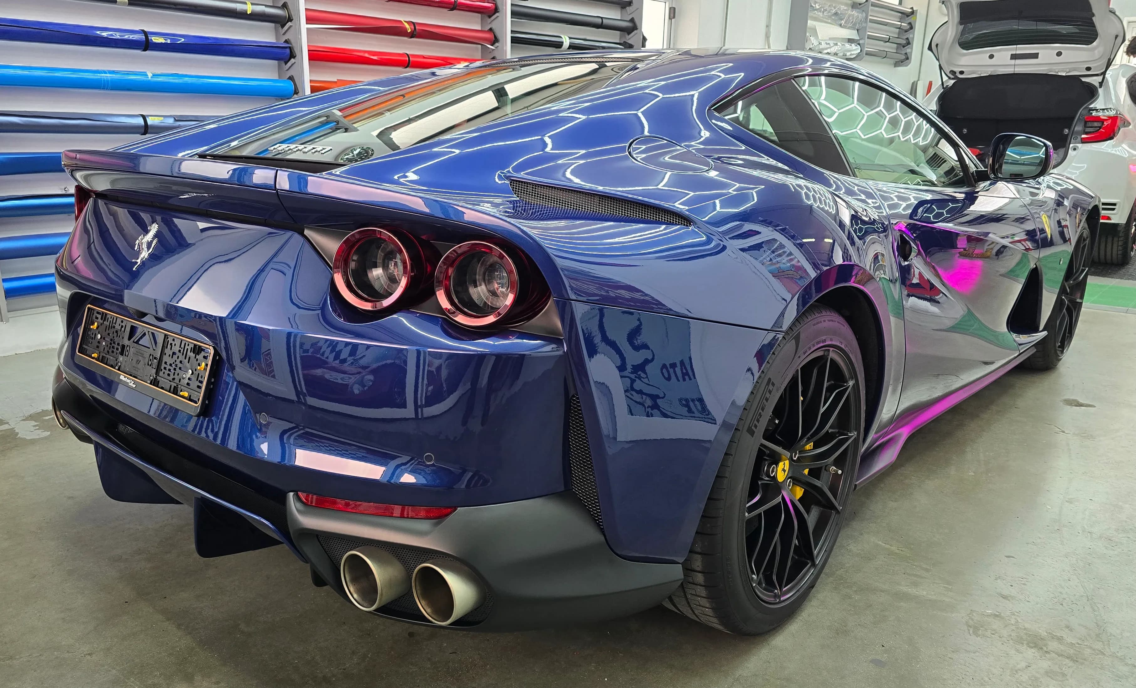Ferrari 812 Superfast | PPF - Oscuramento Vetri