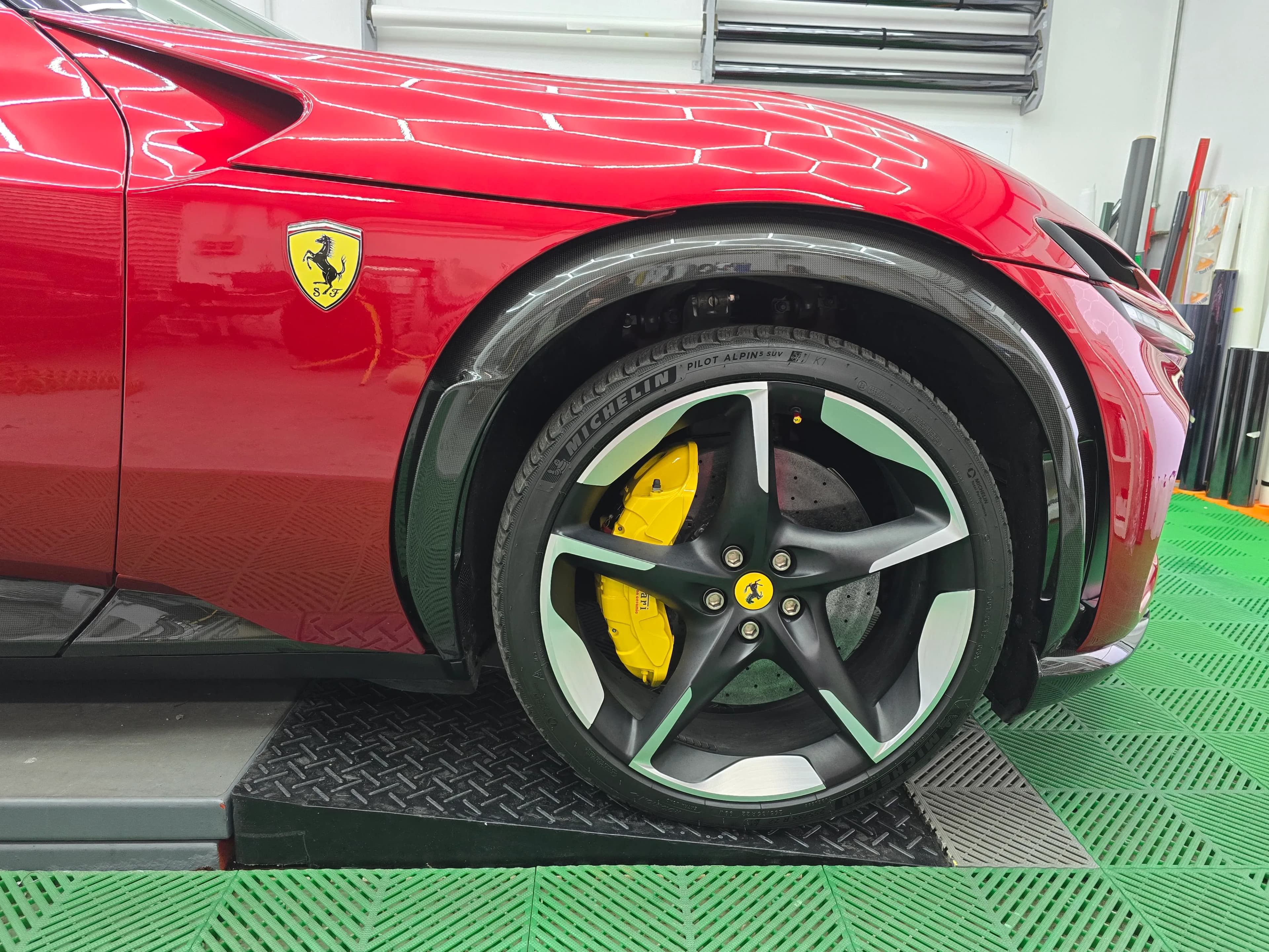 Ferrari Purosangue | PPF - Detailing TPU Real Carbon