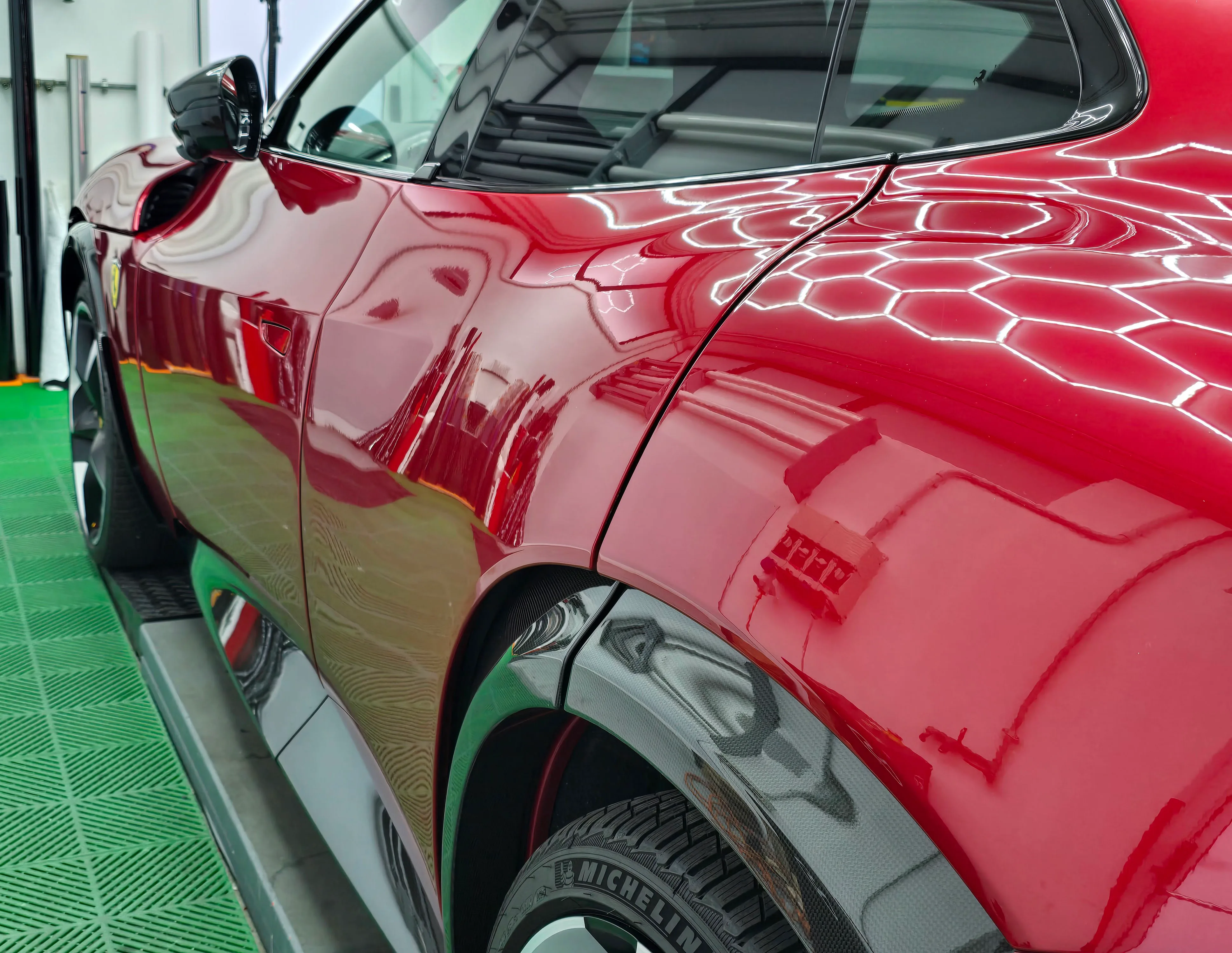 Ferrari Purosangue | PPF - Detailing TPU Real Carbon