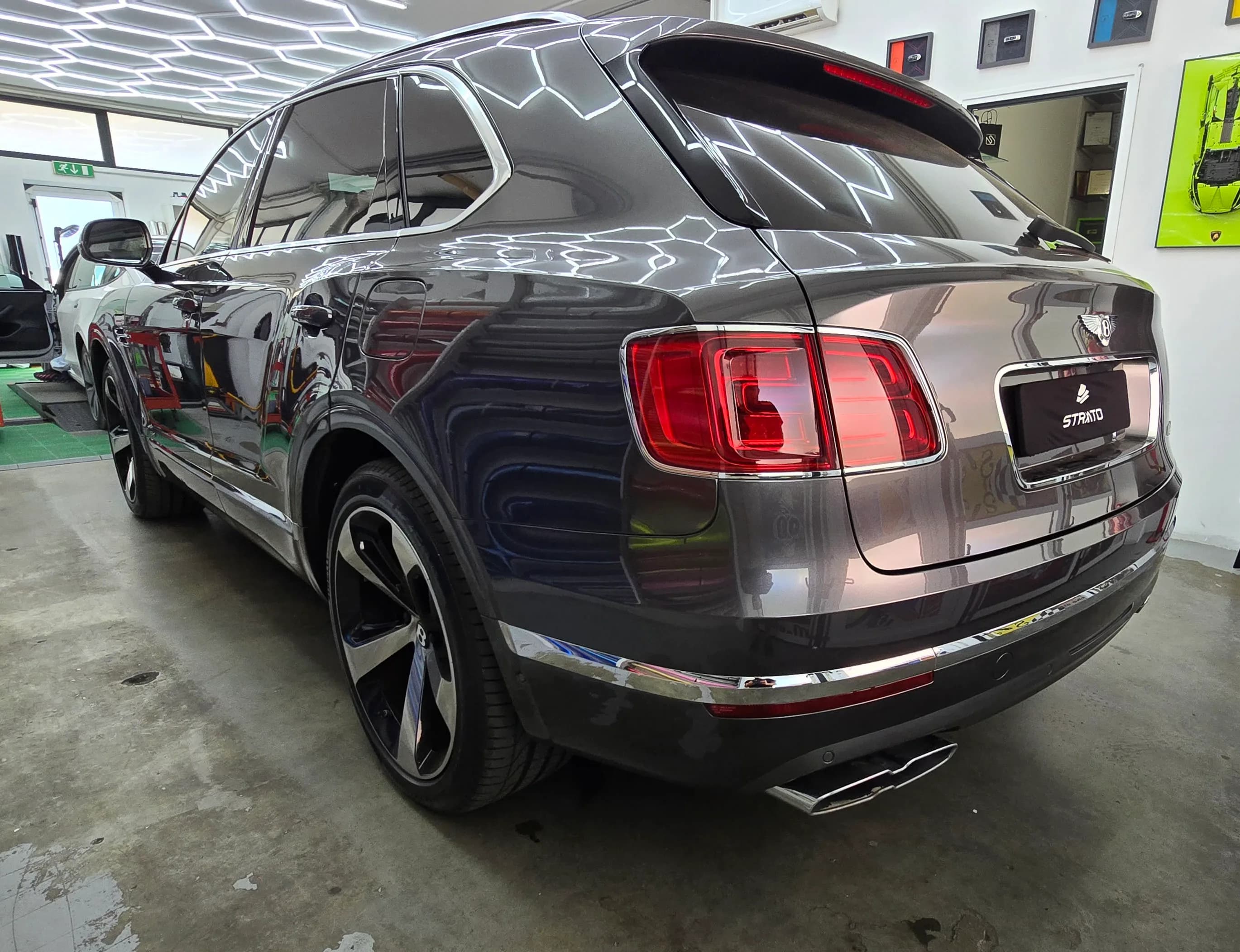 Bentley Bentayga Hybrid | PPF