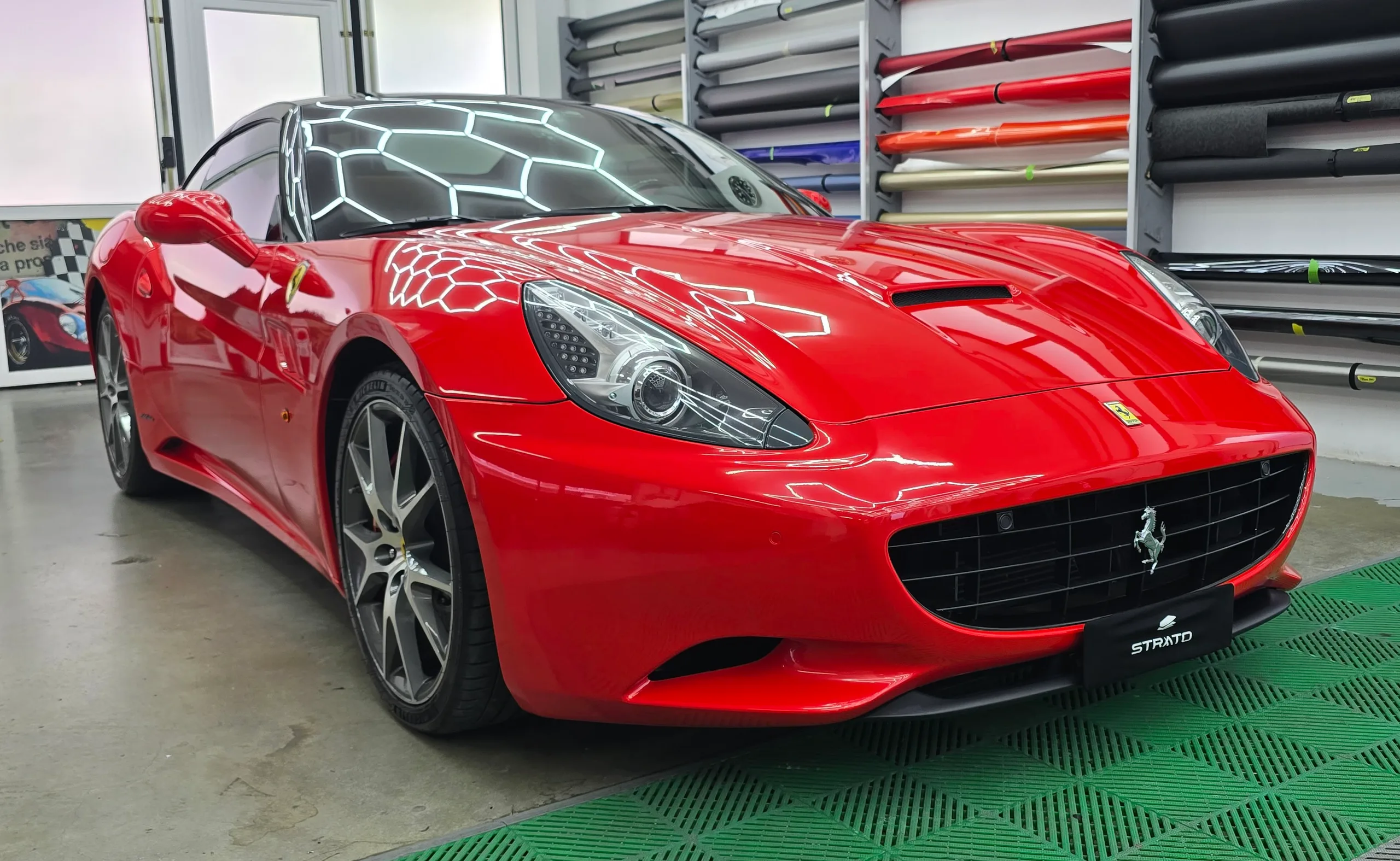Ferrari California | Wrapping High Gloss Rod Red