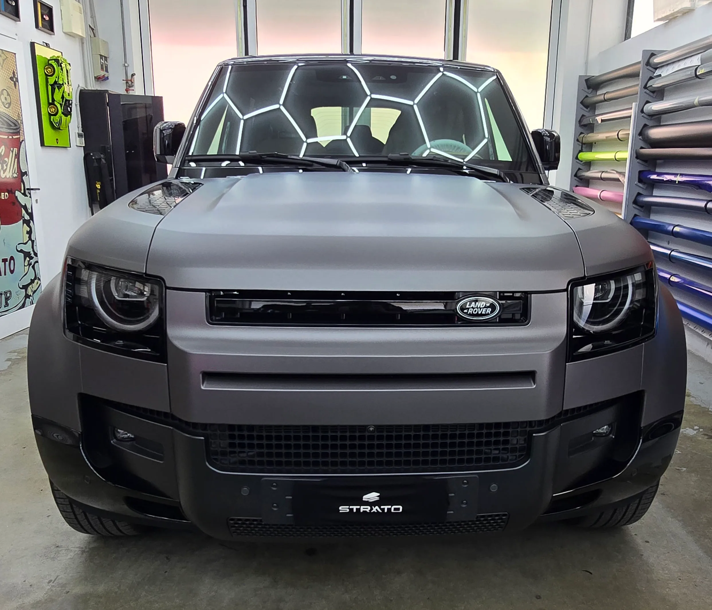 Land Rover Defender | Matte Charcoal Metallic